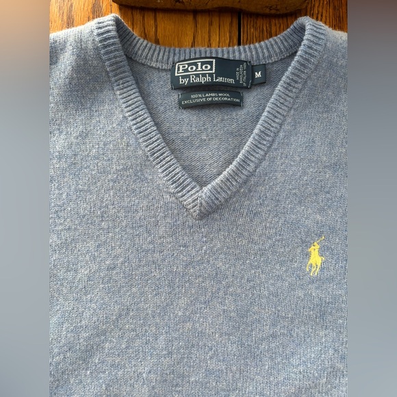 Polo by Ralph Lauren Vneck Italian Yarn 100% Lambs Wool Baby Blue Size M - Picture 7 of 8
